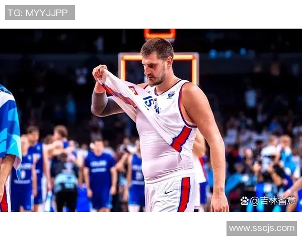 唐斯称赞申京为NBA顶级大个子防守难度堪比约基奇
